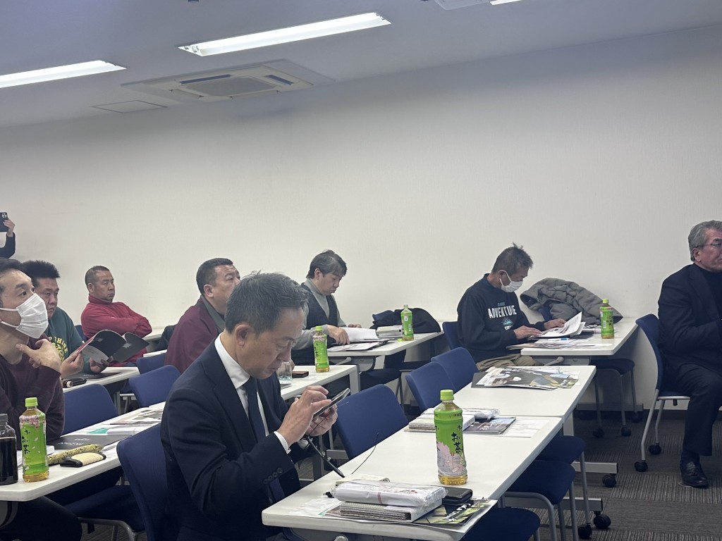 D6C0064A-E2CD-45A1-B33C-A91129CFC936