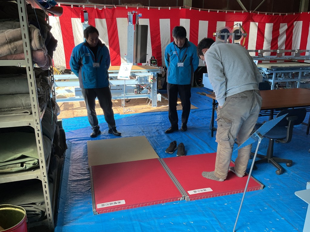 58306CF5-138D-4974-9182-EAC8CC6AD76E