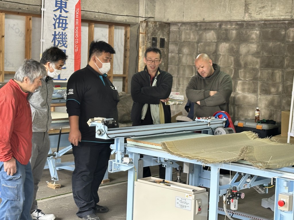 A2B70686-4AF2-4030-B7CC-AC206A0B2997